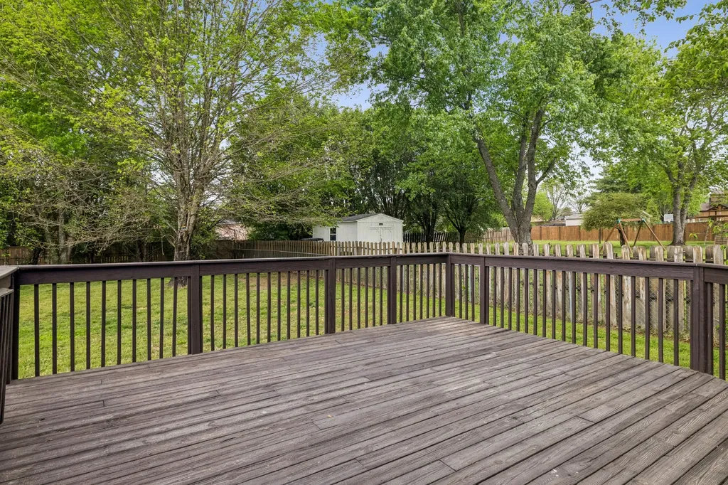 2884 Cages Bend Road Gallatin TN 37066