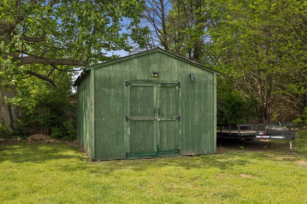 2884 Cages Bend Road Gallatin TN 37066