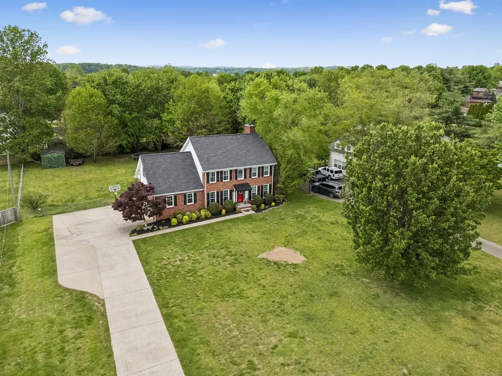 2884 Cages Bend Road Gallatin TN 37066