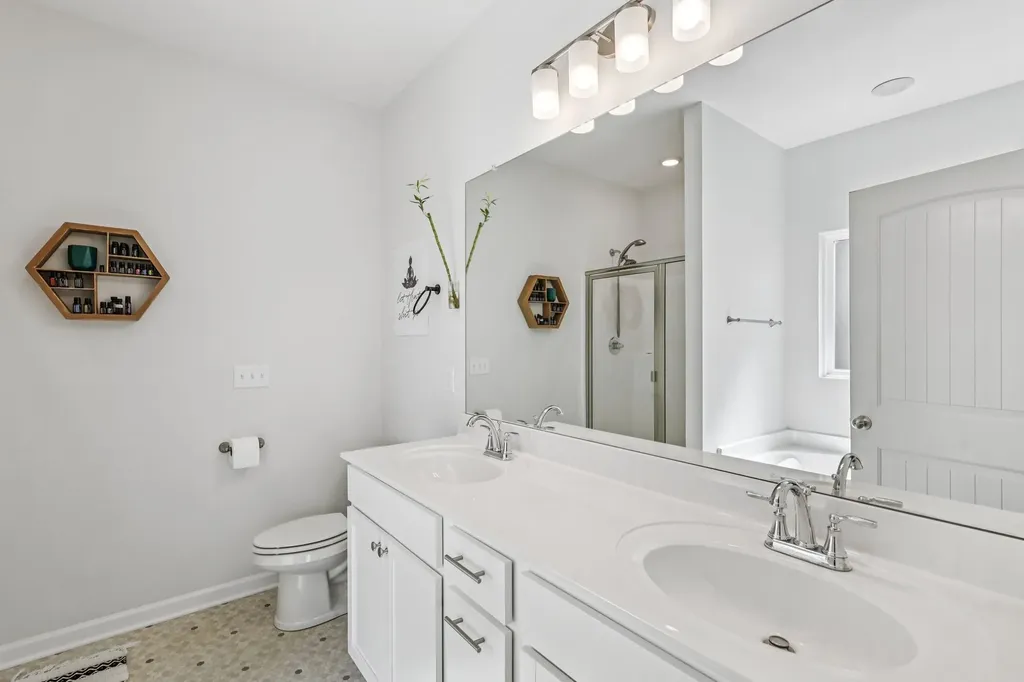 1661 Secretariat Trace Murfreesboro TN 37128