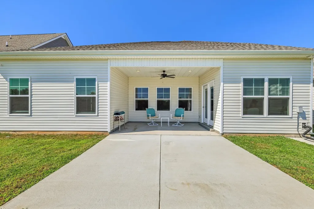 1661 Secretariat Trace Murfreesboro TN 37128
