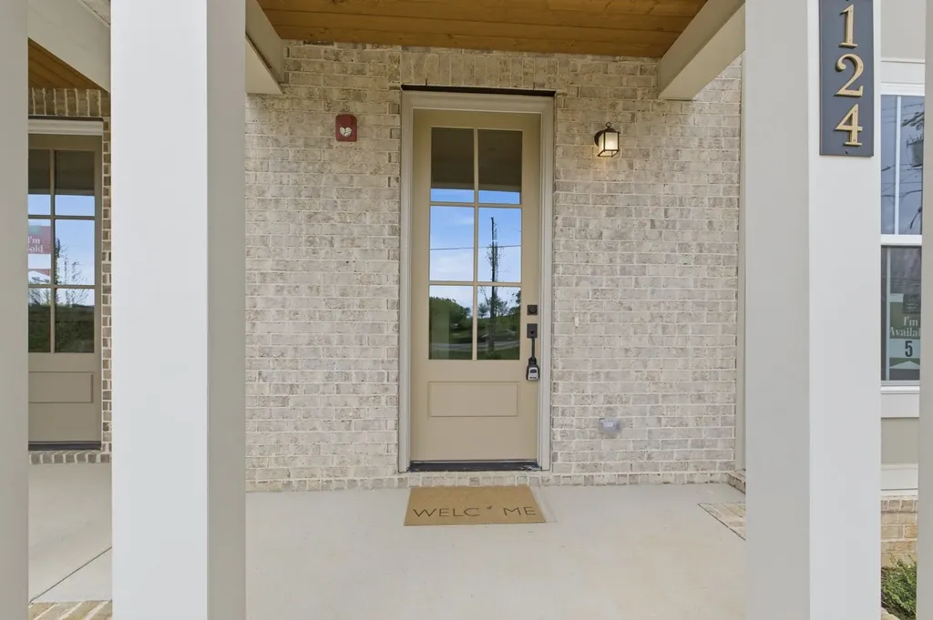 124 Nearwater Place Hendersonville TN 37075