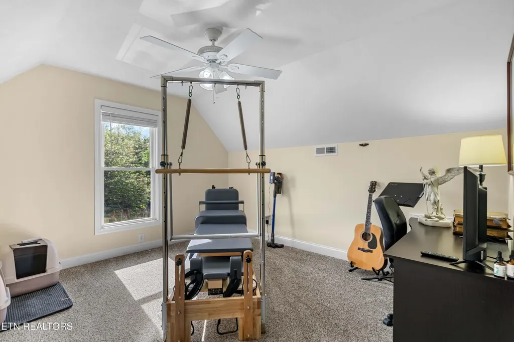 6625 Riverview Golf Drive Loudon TN 37774