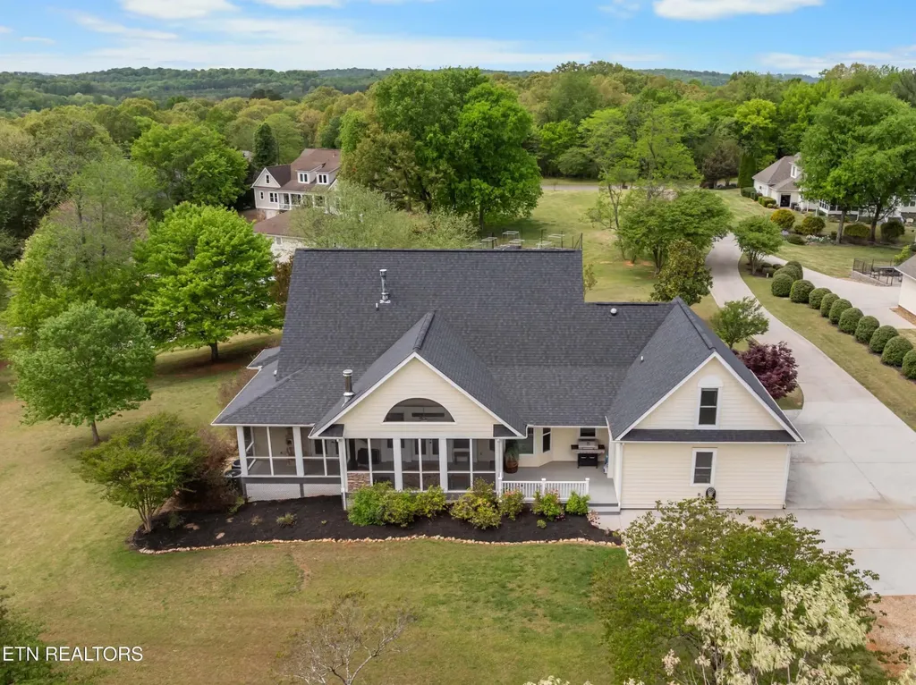 6625 Riverview Golf Drive Loudon TN 37774