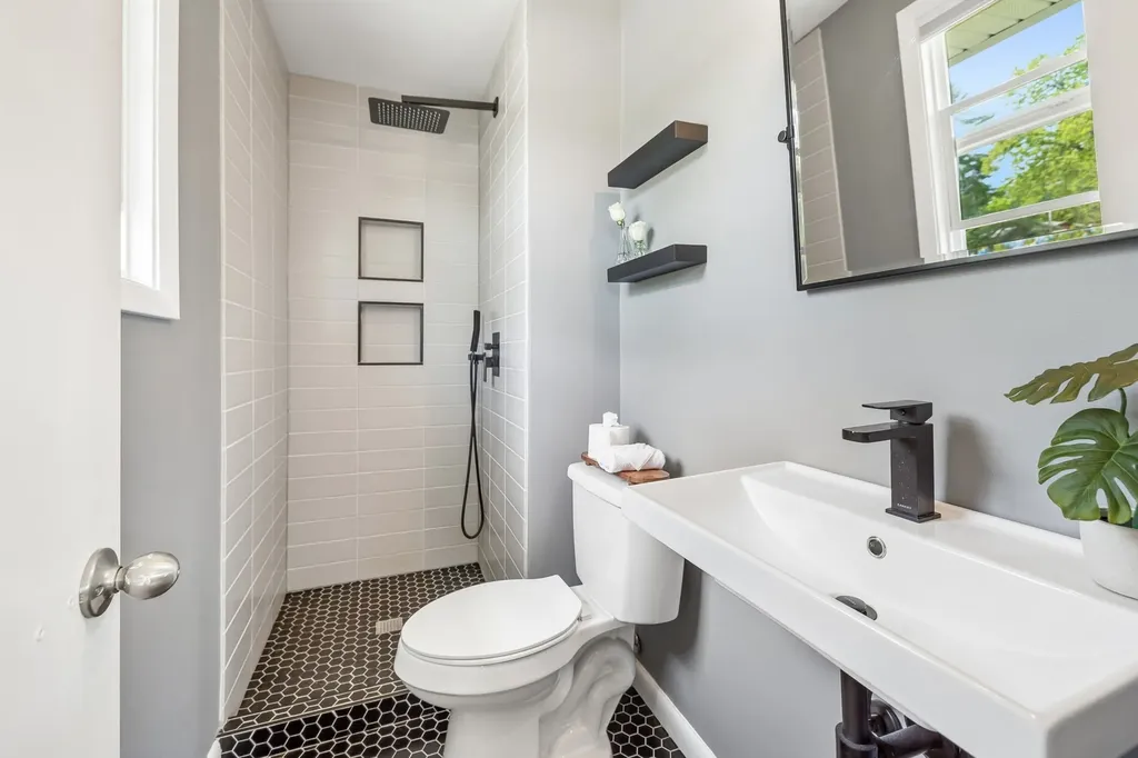166 Jacksonian Drive Hermitage TN 37076