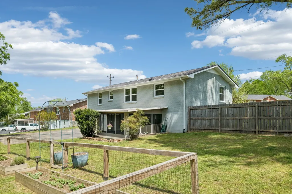 166 Jacksonian Drive Hermitage TN 37076
