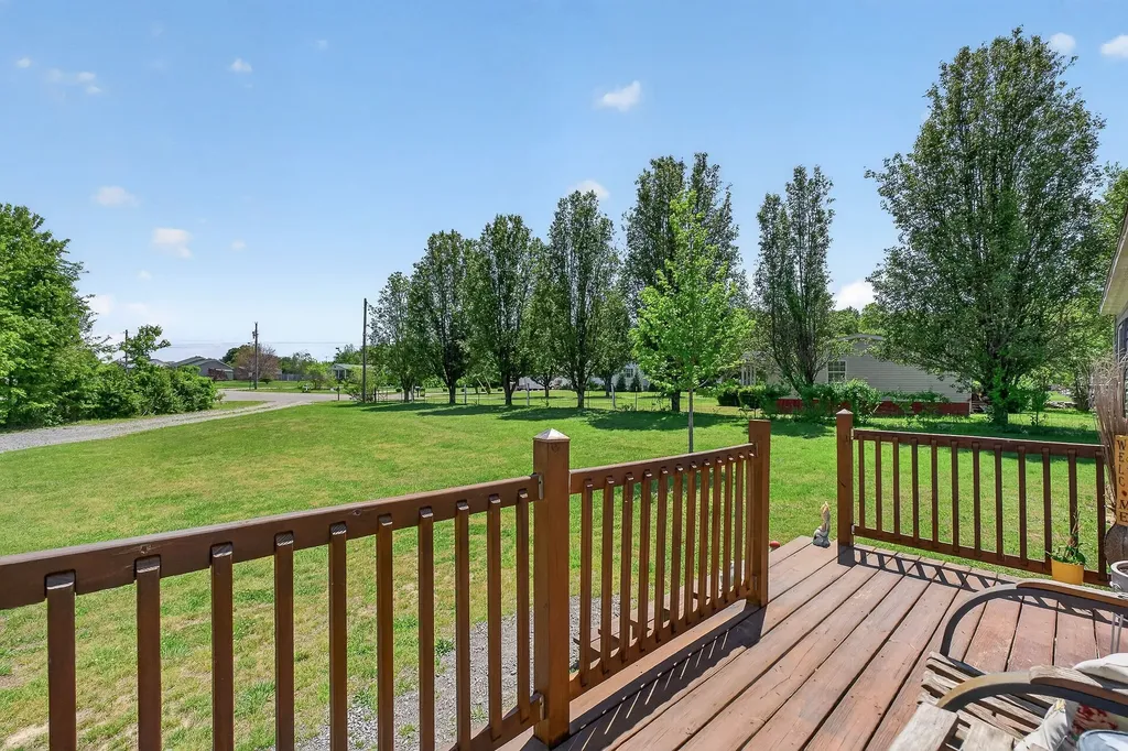 372 E Airport Drive Mcminnville TN 37110