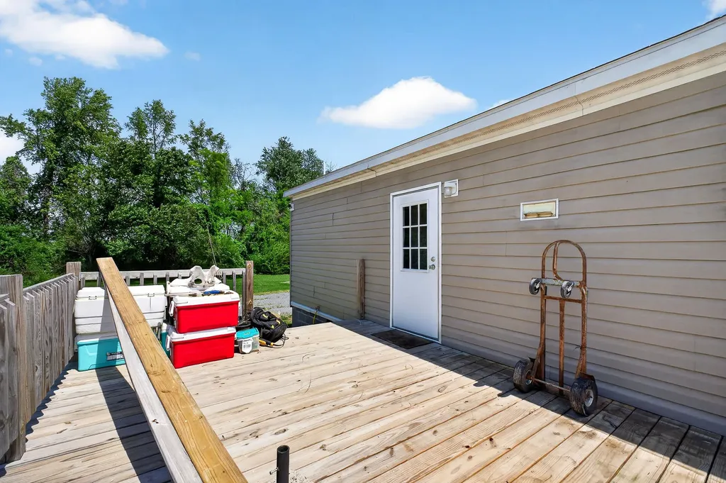 372 E Airport Drive Mcminnville TN 37110