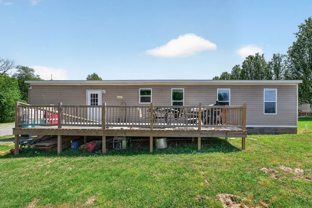 372 E Airport Drive Mcminnville TN 37110