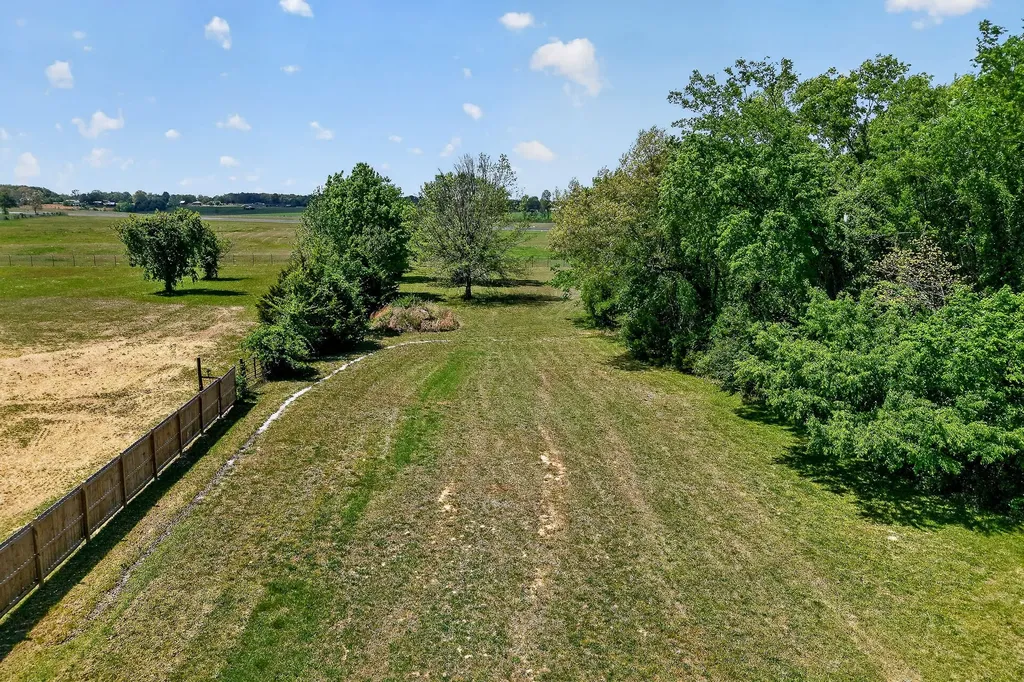 372 E Airport Drive Mcminnville TN 37110
