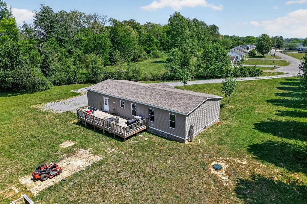 372 E Airport Drive Mcminnville TN 37110