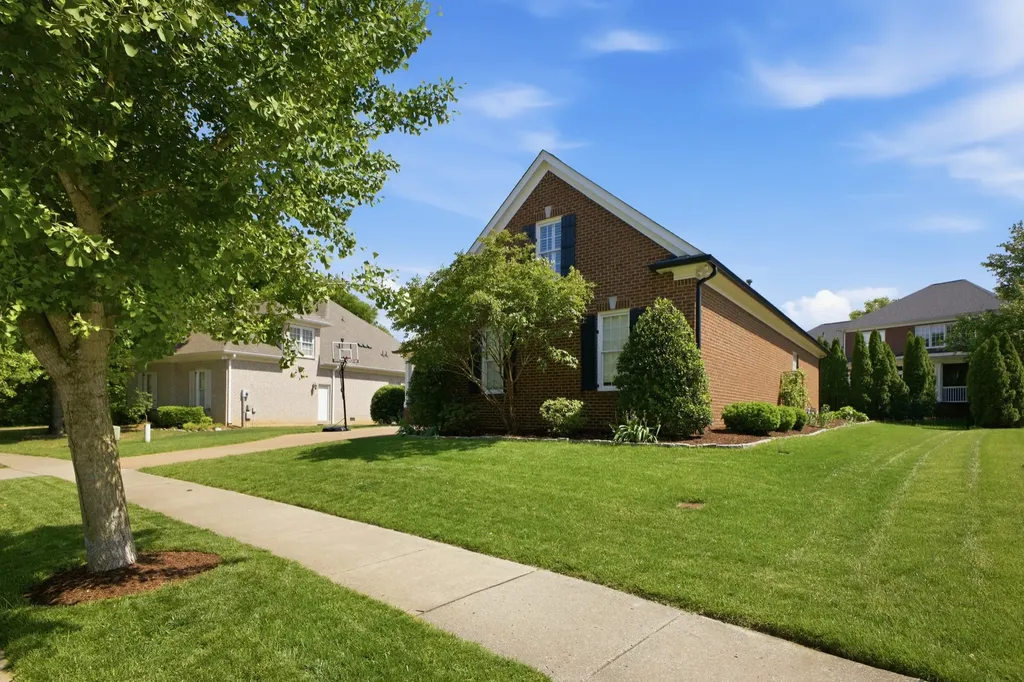 745 Fountainwood Boulevard Franklin TN 37064