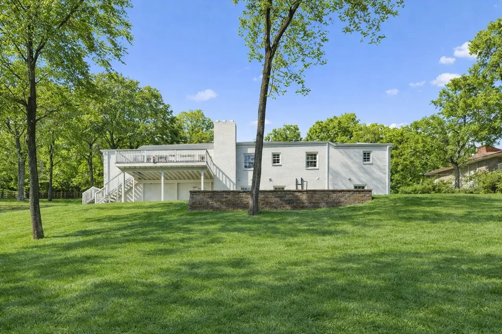 5622 Hillview Drive Brentwood TN 37027