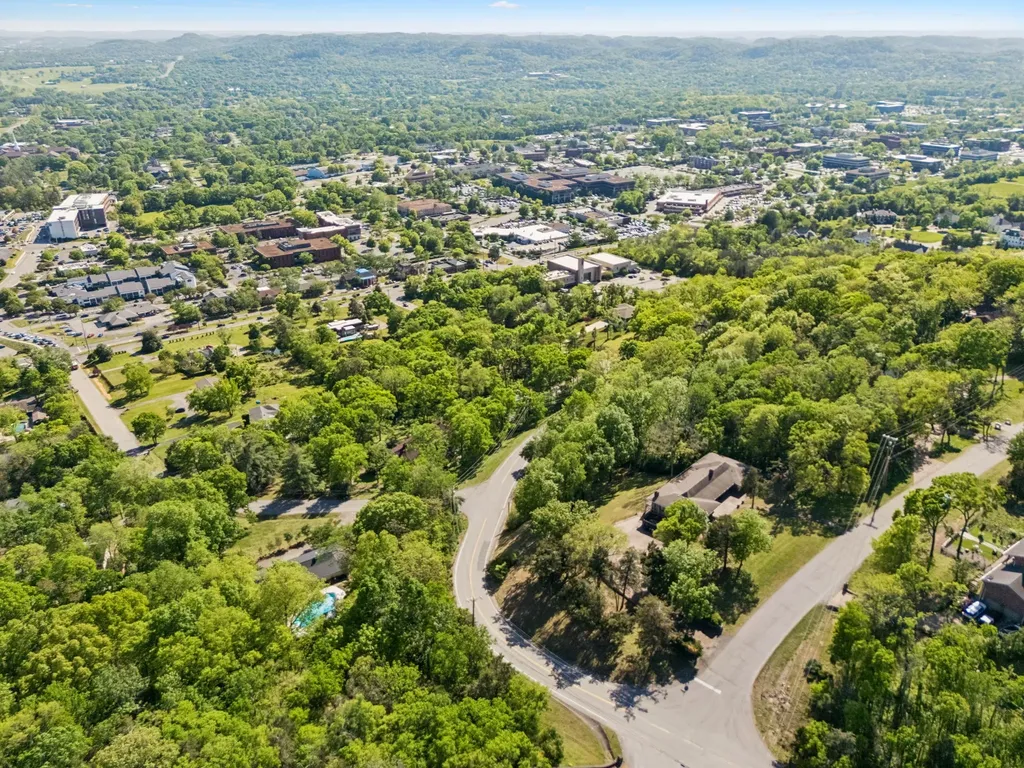 5622 Hillview Drive Brentwood TN 37027
