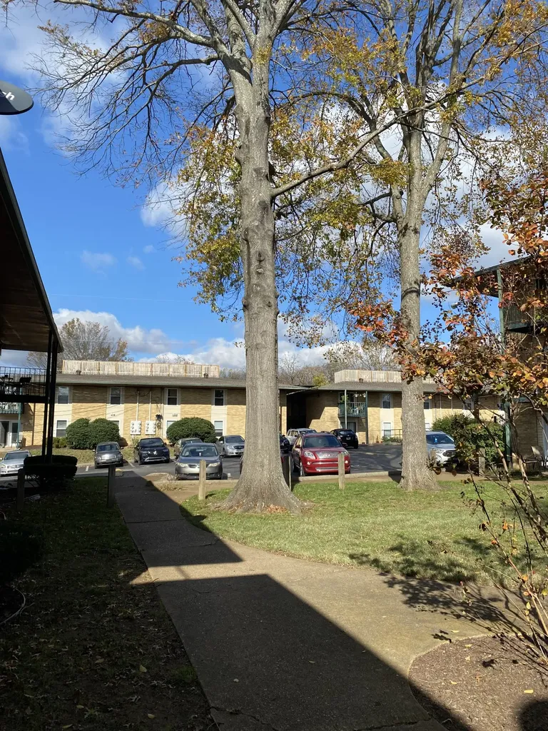 555 N Dupont Avenue Madison TN 37115