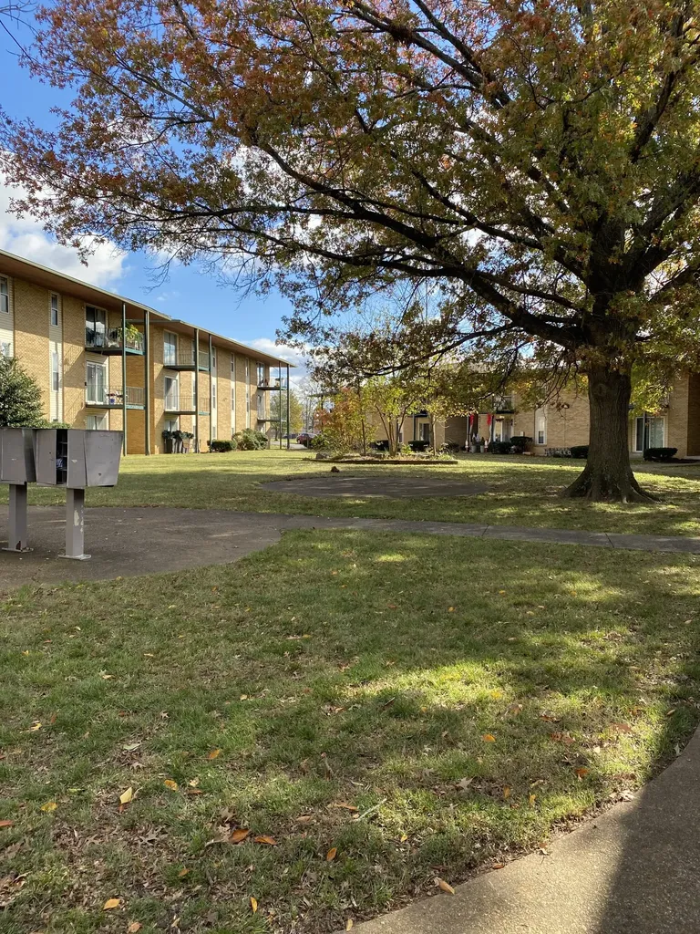 555 N Dupont Avenue Madison TN 37115