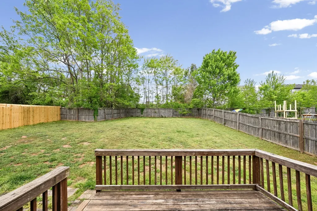 1109 Ishee Drive Clarksville TN 37042
