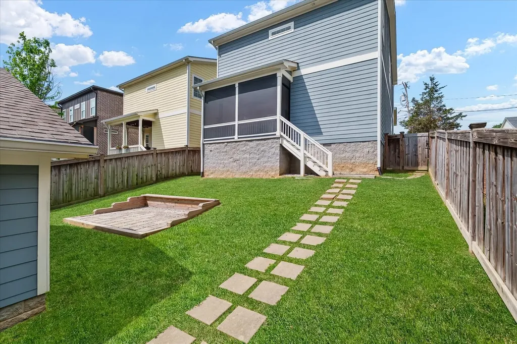 2617 Barclay Drive Nashville TN 37206
