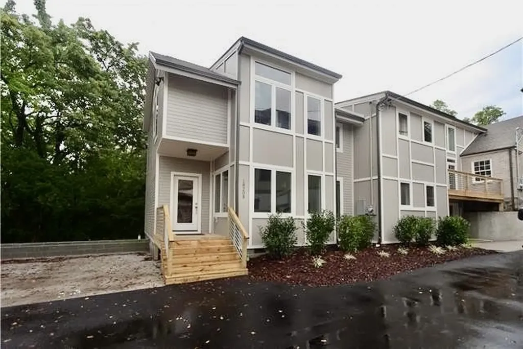 1820 Wildwood Avenue Nashville TN 37212