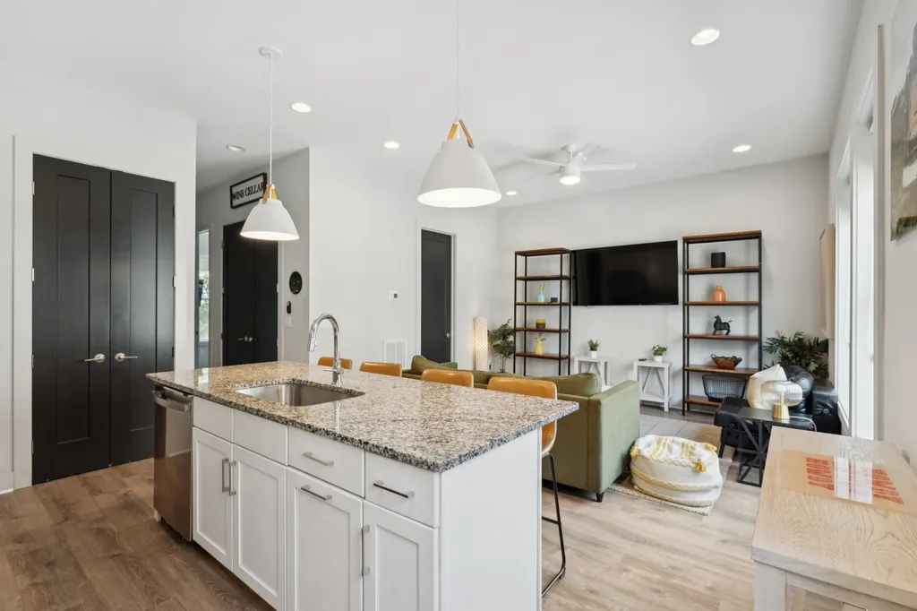 1122 Harmony Way Nashville TN 37207