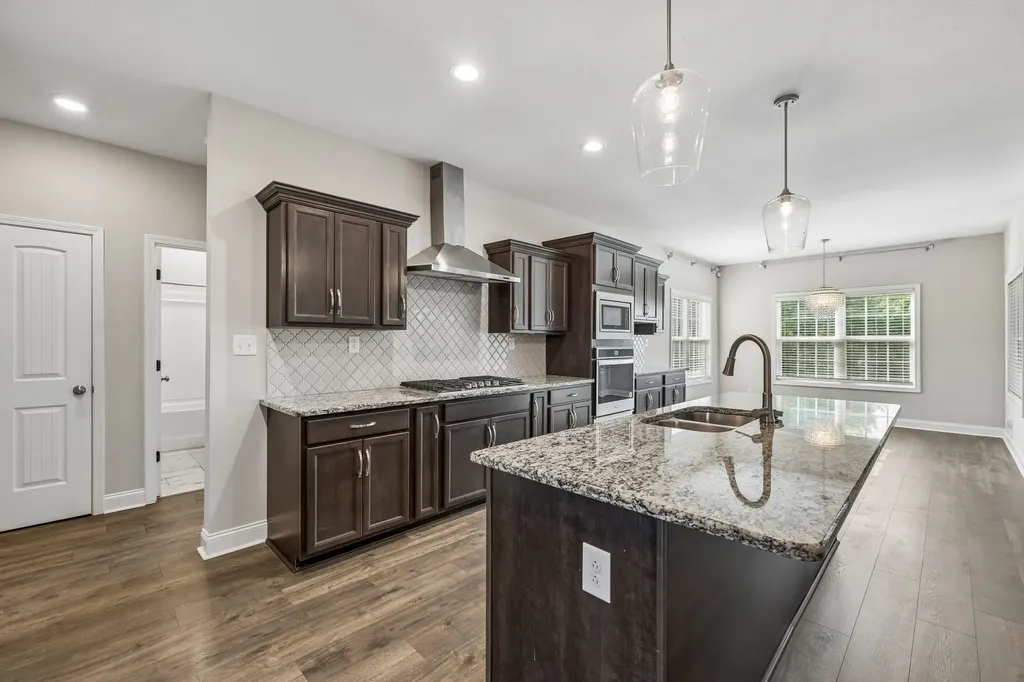 333 Clarabelle Lane Clarksville TN 37040