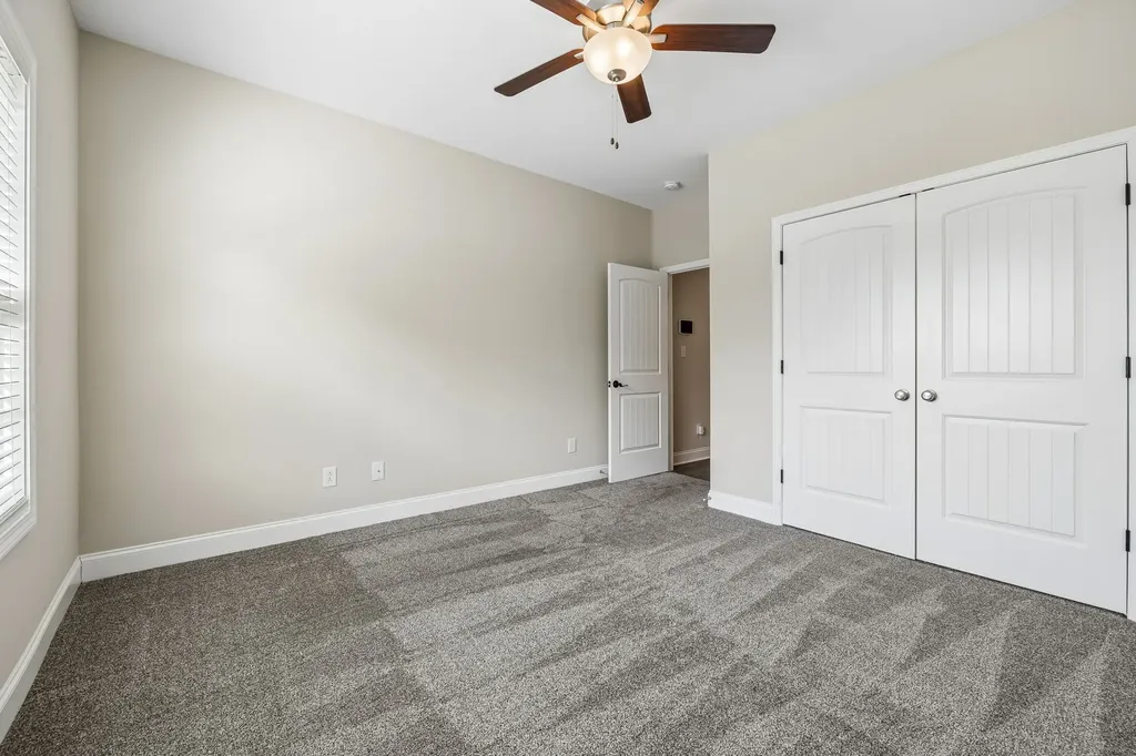 333 Clarabelle Lane Clarksville TN 37040