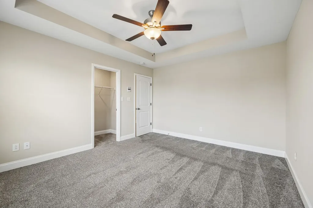 333 Clarabelle Lane Clarksville TN 37040
