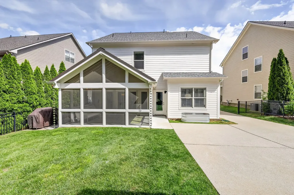 2337 Clare Park Drive Franklin TN 37069