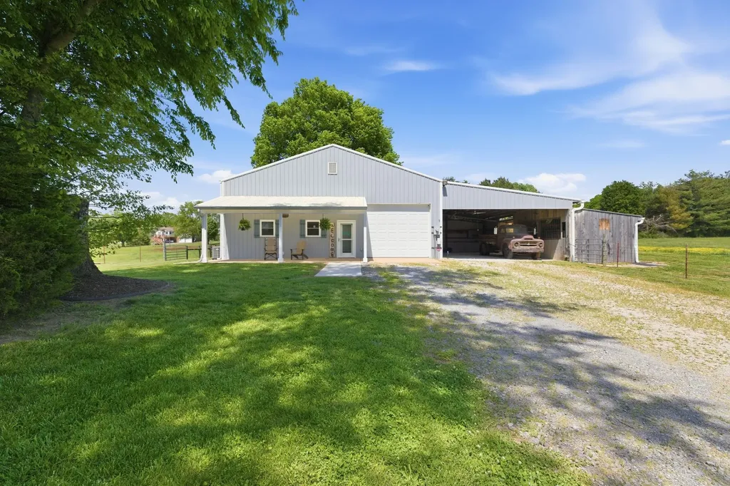 3017 Abigail Lane Columbia TN 38401