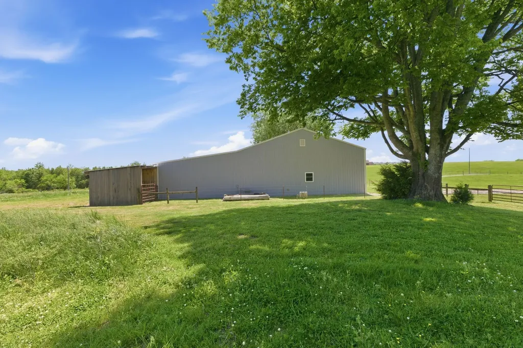 3017 Abigail Lane Columbia TN 38401