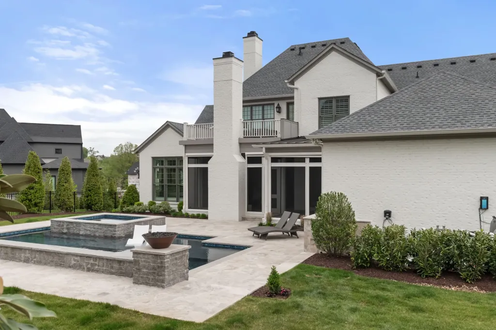 1701 Southwick Drive Brentwood TN 37027
