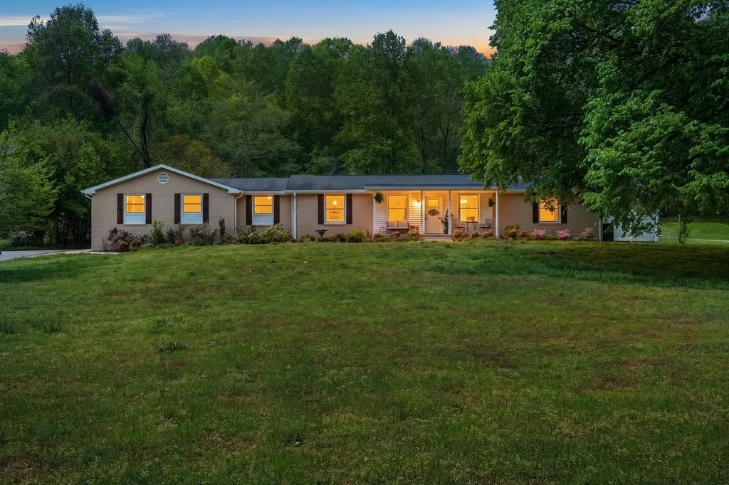 1142 Indian Springs Road Pegram TN 37143
