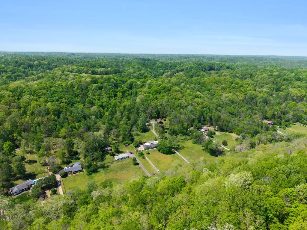 1142 Indian Springs Road Pegram TN 37143