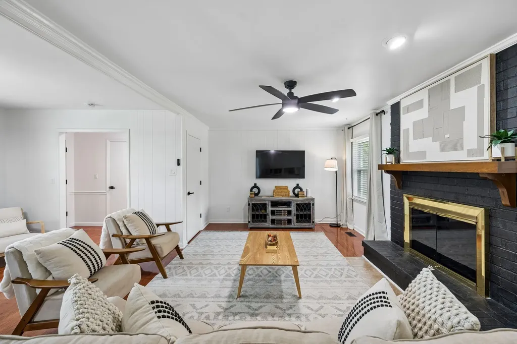 2857 Barfield Road Murfreesboro TN 37128