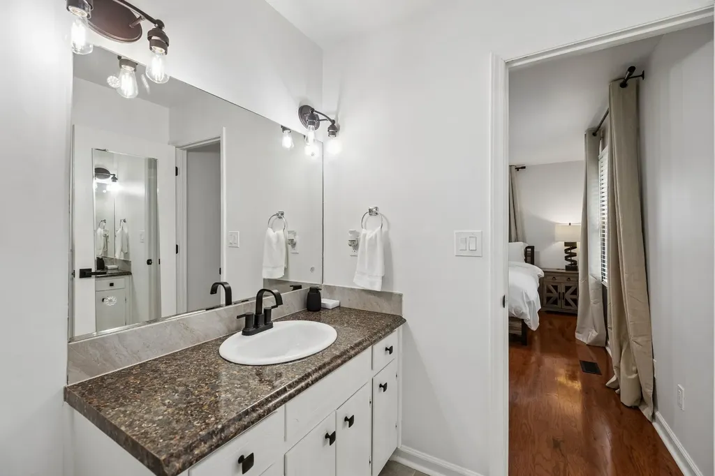 2857 Barfield Road Murfreesboro TN 37128