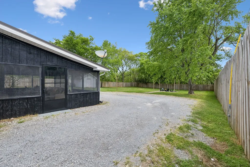 2857 Barfield Road Murfreesboro TN 37128