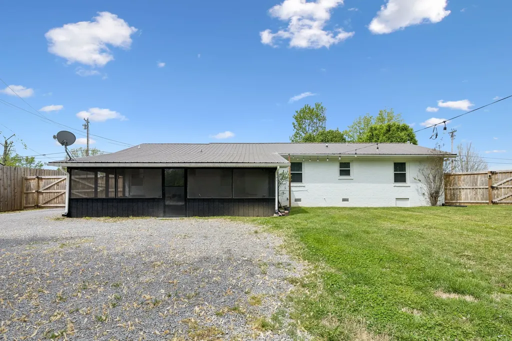 2857 Barfield Road Murfreesboro TN 37128