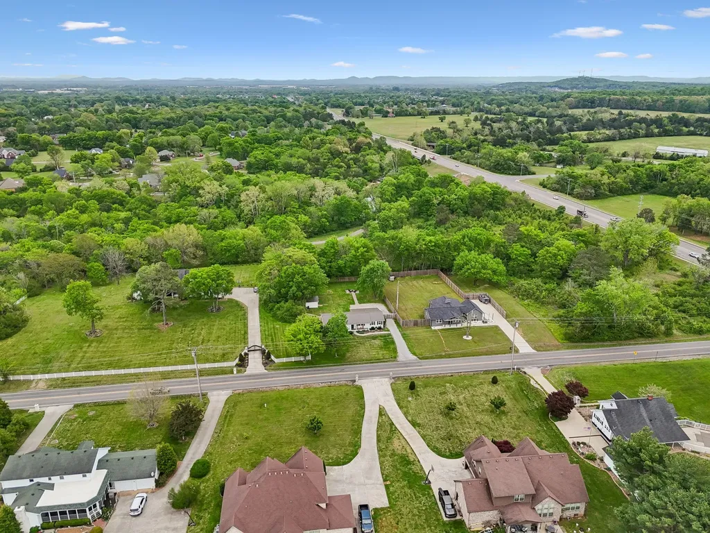 2857 Barfield Road Murfreesboro TN 37128
