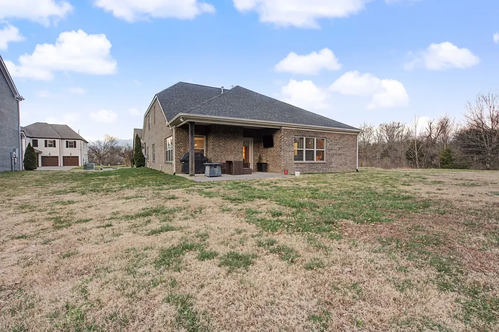 501 Lingering Way Hendersonville TN 37075