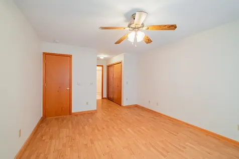 1927 Laurel Lake Drive Monteagle TN 37356