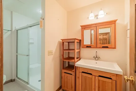 1927 Laurel Lake Drive Monteagle TN 37356