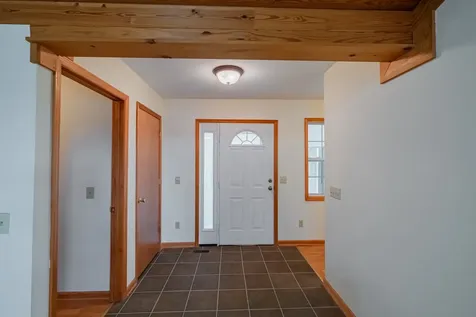 1927 Laurel Lake Drive Monteagle TN 37356