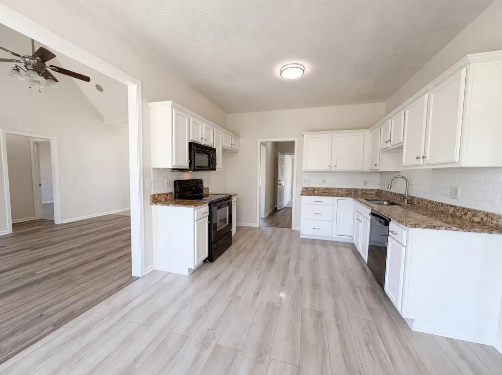 425 Long Creek Drive Christiana TN 37037