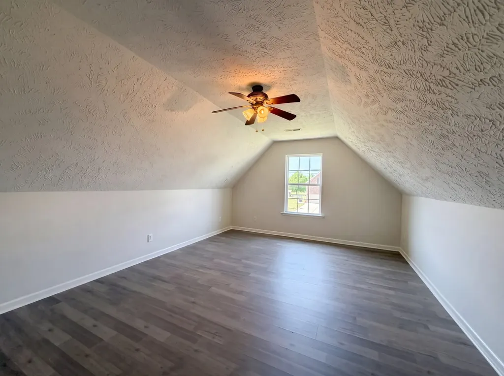 425 Long Creek Drive Christiana TN 37037