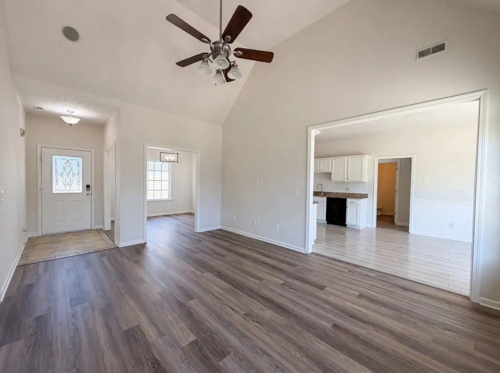 425 Long Creek Drive Christiana TN 37037