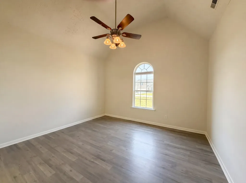 425 Long Creek Drive Christiana TN 37037