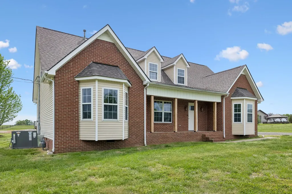 1985 Egypt Road Chapel Hill TN 37034