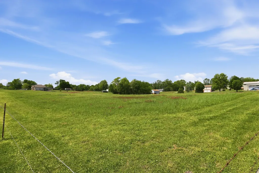 3017 Abigail Lane Columbia TN 38401
