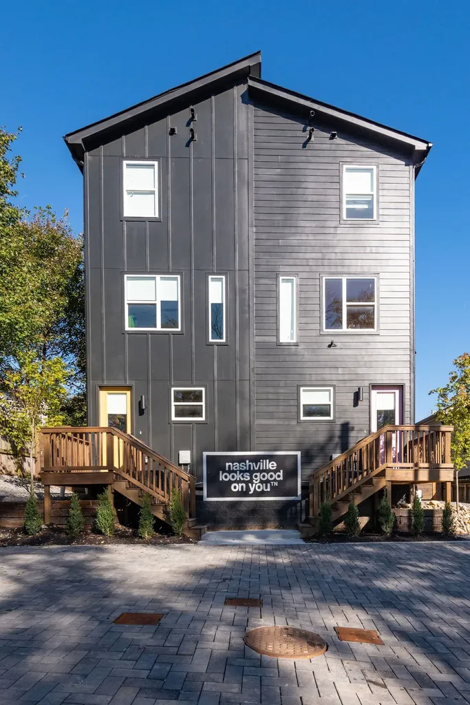 909 19th Avenue N Nashville TN 37208
