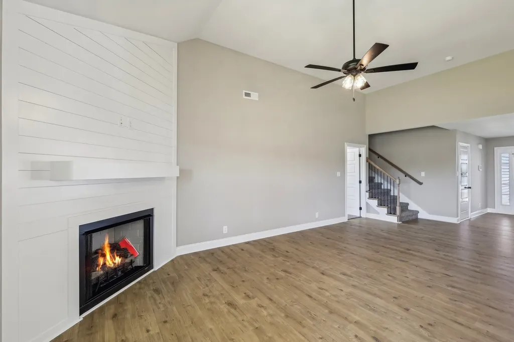 342 Cardinal Creek Clarksville TN 37040